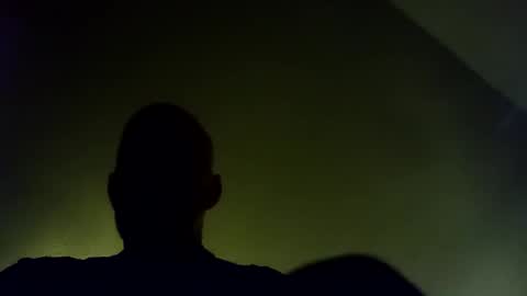 Snapshot of glizzy4u chatting on November 3, 11:33 am glizzy4u online show from November 3, 11:33 am