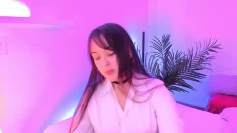 Mimi online show from January 14, 6:46 pm