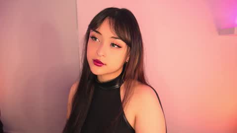 Mimi online show from February 9, 7:29 pm