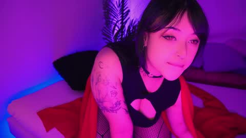 Mimi online show from March 20, 8:35 pm