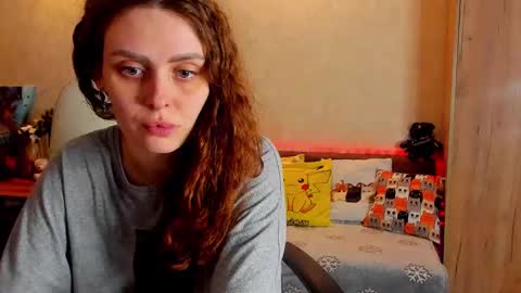 Gloria Wood online show from January 19, 8:19 pm