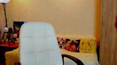 Gloria Wood online show from October 19, 5:57 pm