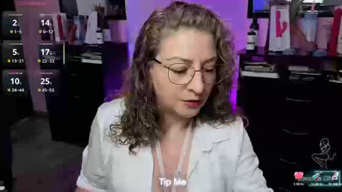 Snapshot of gloriacrespo chatting on September 12, 5:02 pm gloriacrespo online show from September 12, 5:02 pm