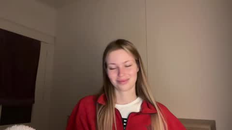 glow_angel online show from February 25, 8:09 pm