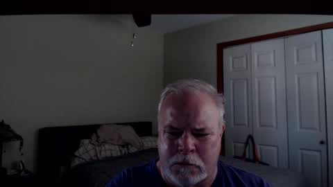 gmctruckguy online show from November 3, 8:10 pm