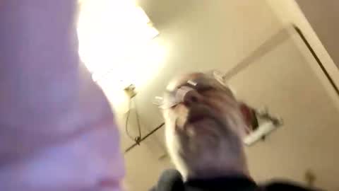 Snapshot of gngnxxx chatting on November 2, 5:21 am gngnxxx online show from November 2, 5:21 am