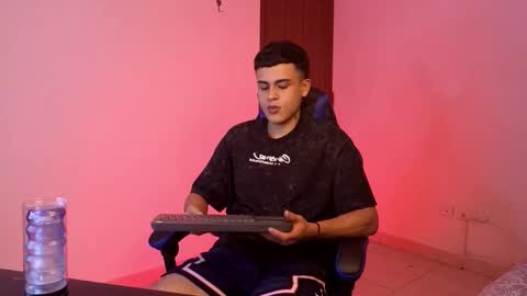 go_santi online show from February 17, 1:13 am