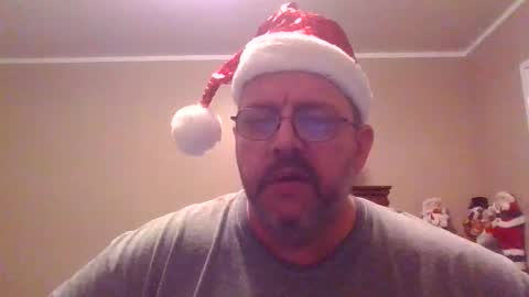 IDKIDCIDGAF online show from December 5, 1:25 am