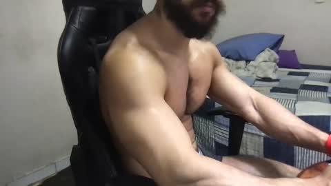 god hunkules online show from January 2, 4:13 pm