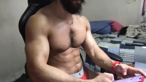 god hunkules online show from January 6, 6:10 pm