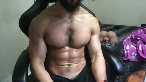 god hunkules online show from February 24, 10:36 pm