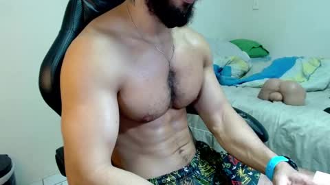 god hunkules online show from October 17, 4:42 pm