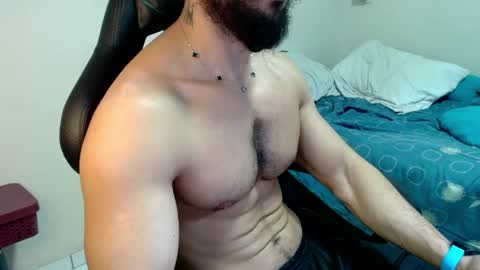 god hunkules online show from April 15, 4:58 pm