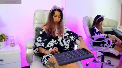 Lilith online show from February 4, 9:20 pm