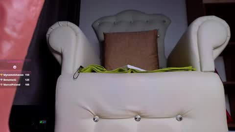 Mrs. Isabella online show from January 26, 2:19 pm