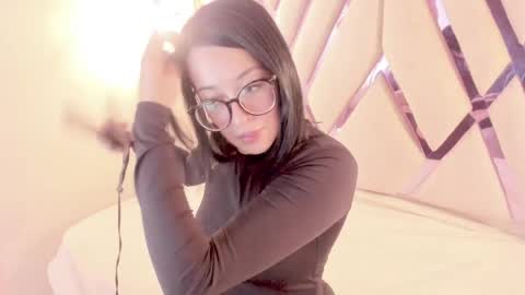 M A R T I N A  online show from March 31, 12:27 pm