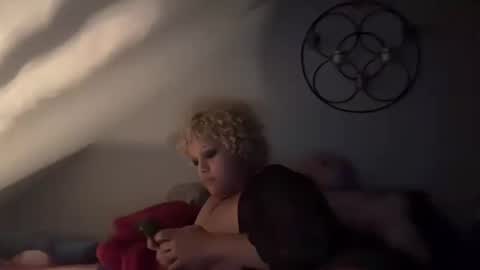 Snapshot of goddessdahlia69 chatting on October 15, 4:34 am goddessdahlia69 online show from October 15, 4:34 am