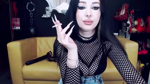 Goddess Georgia online show from September 9, 2:05 pm