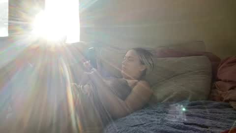 Snapshot of goddessmayvn chatting on February 26, 12:16 am GoddessMayvn online show from February 26, 12:16 am