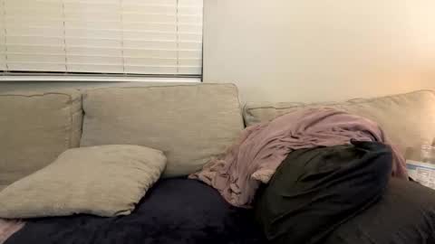 Snapshot of goddessmayvn chatting on November 29, 10:40 am GoddessMayvn online show from November 29, 10:40 am