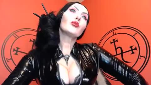 Snapshot of goddessmidnight chatting on January 2, 12:45 am GODDESS MIDNIGHT online show from January 2, 12:45 am