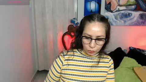  Naih Reyes online show from March 21, 5:01 am