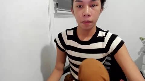 Snapshot of goddessoflostxx chatting on September 17, 6:37 am JENNIFER online show from September 17, 6:37 am