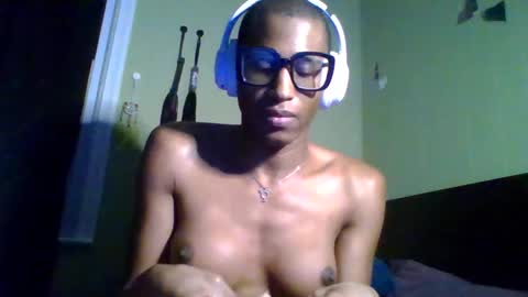 goddexx_kii online show from March 14, 9:59 am