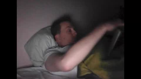 Snapshot of gohan8558 chatting on December 8, 2:52 pm gohan8558 online show from December 8, 2:52 pm