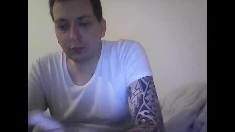 Snapshot of gohan8558 chatting on January 1, 6:49 pm gohan8558 online show from January 1, 6:49 pm