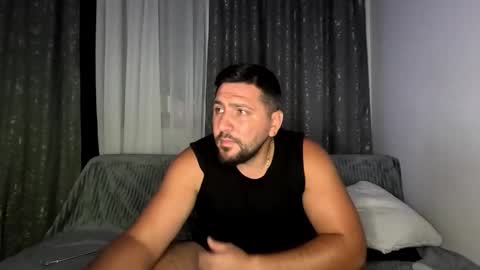 gold_alpha_boy online show from September 9, 7:24 pm