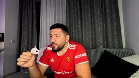 gold_alpha_boy online show from September 29, 8:13 pm