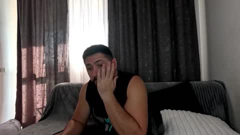 gold_alpha_boy online show from October 22, 11:32 am