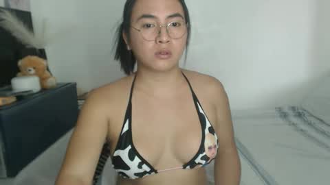 bella online show from March 10, 3:11 am