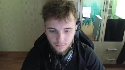 Golden boyyy21 online show from April 20, 9:56 am