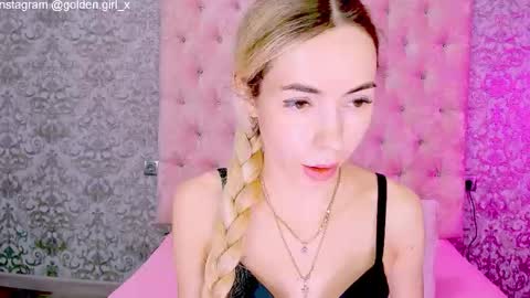 golden girl   online show from October 18, 1:52 am