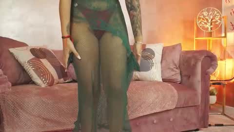 GoldenAmberX online show from March 9, 6:06 am