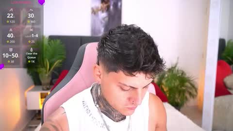 goldenatlasx online show from February 18, 6:37 pm