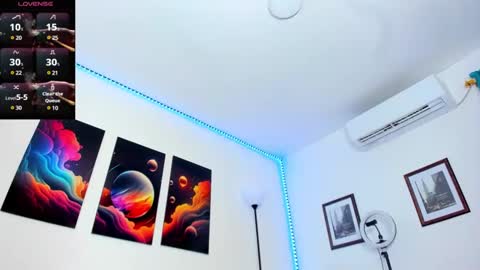 Snapshot of goldenhugecocktss chatting on January 13, 4:39 am May smith online show from January 13, 4:39 am