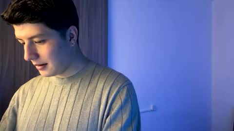 goldenknight33 online show from November 28, 4:31 pm