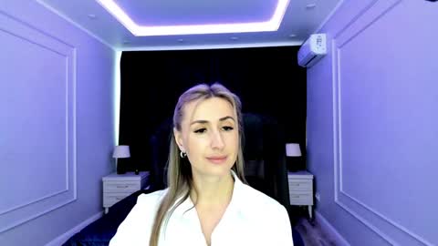 Olivia online show from February 2, 6:26 am