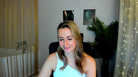 Olivia online show from February 8, 9:35 am