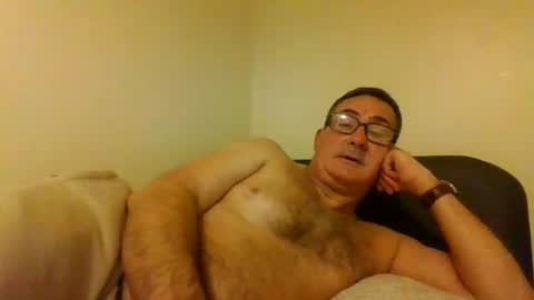 Snapshot of goldenone59 chatting on October 8, 10:29 pm goldenone59 online show from October 8, 10:29 pm
