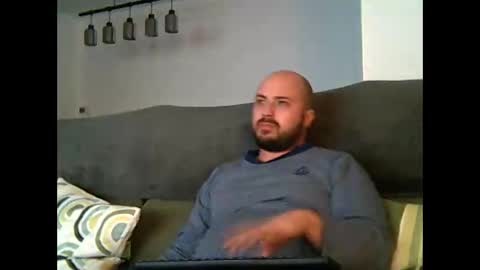 goldenspainboy online show from March 15, 7:31 pm