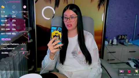 Snapshot of goldenwitchx chatting on October 21, 5:08 am Polina online show from October 21, 5:08 am