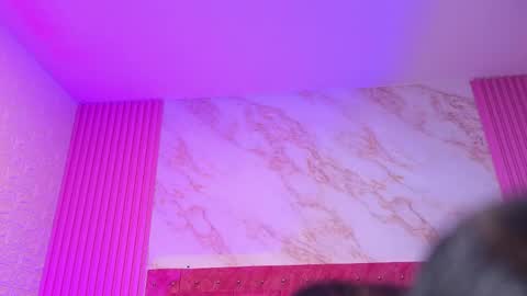 goldilockss15 online show from April 2, 11:19 am