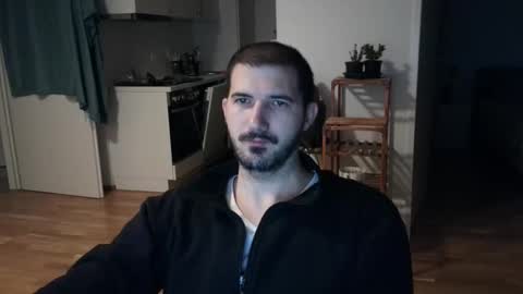 goldnic_10 online show from December 22, 2:14 pm