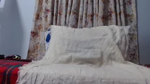 julin Andrs online show from January 27, 1:30 pm