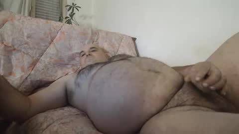 Snapshot of golyy76 chatting on December 9, 4:05 pm golyy76 online show from December 9, 4:05 pm