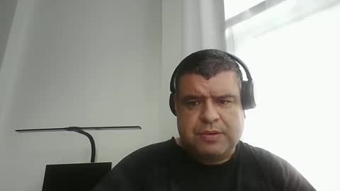 Snapshot of gomezgonz5 chatting on September 9, 11:21 am gomezgonz5 online show from September 9, 11:21 am